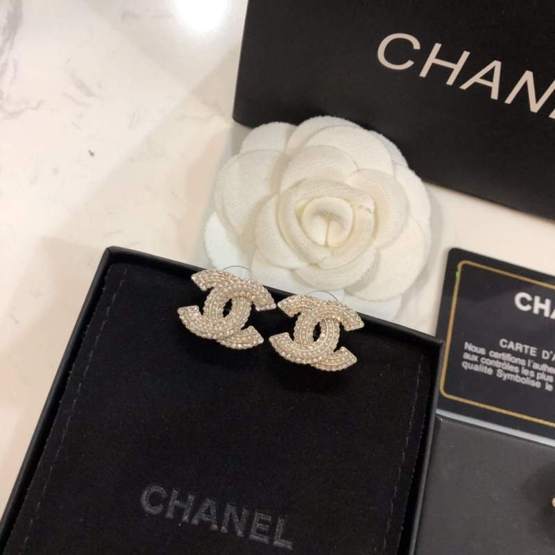 Ch**el earrings